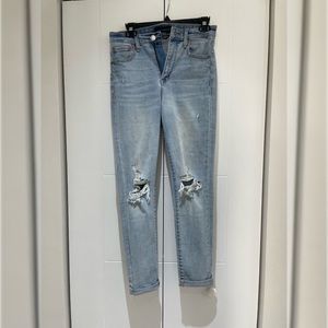 Aeropostale Ultra High Rise Light Wash Skinny Jeans